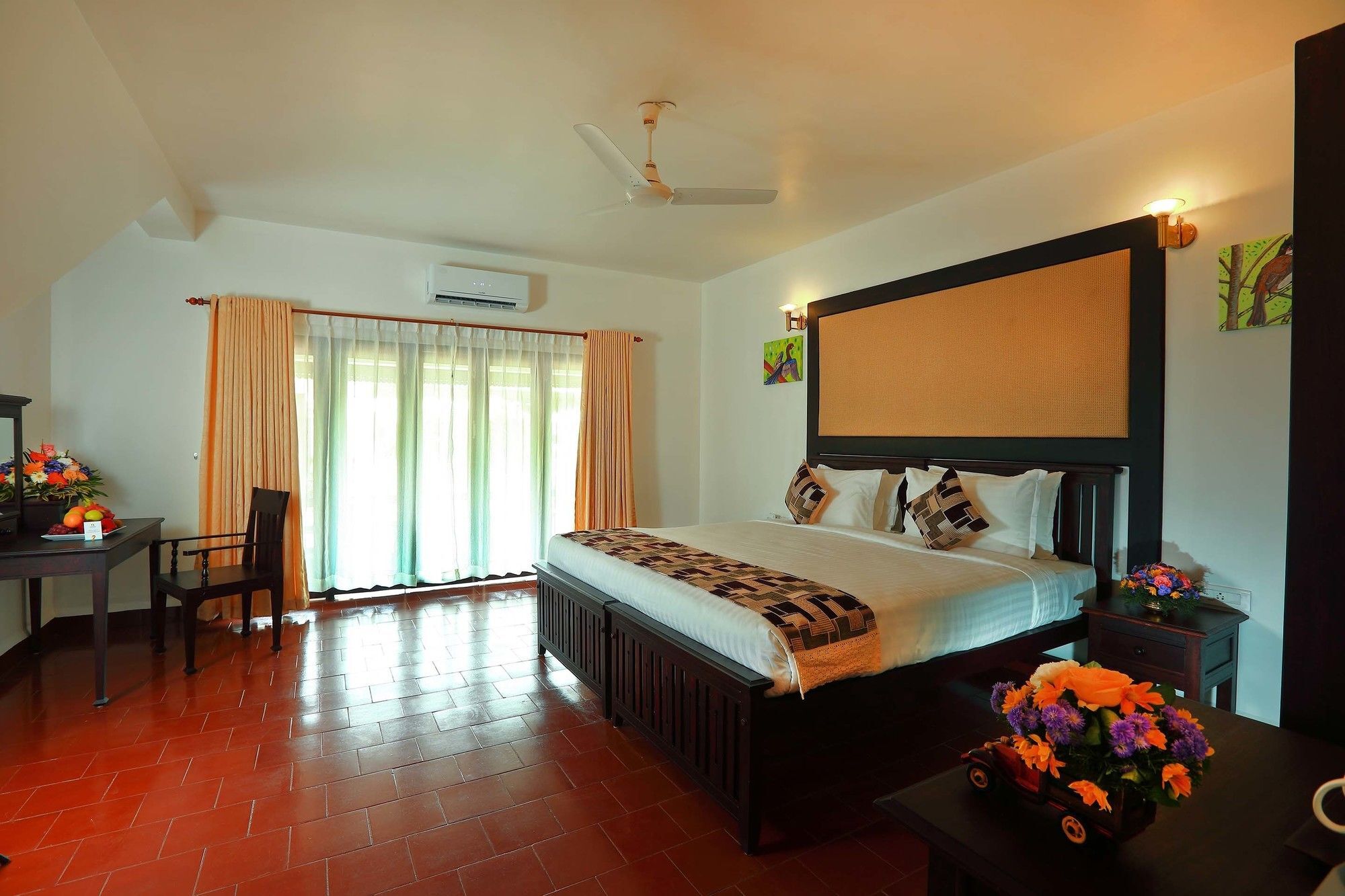 Nihara Resort And Spa Kochi Buitenkant foto