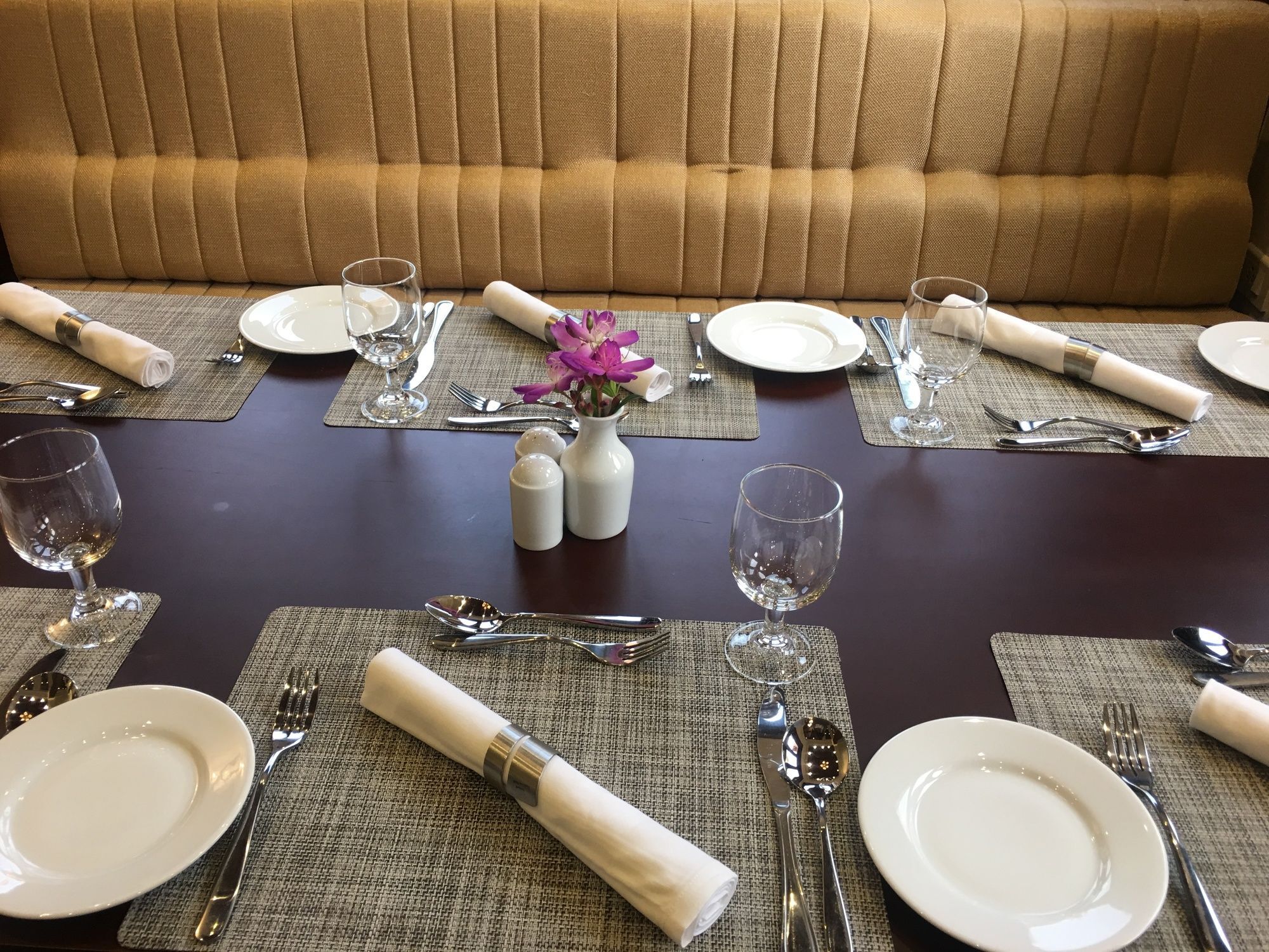 Nihara Resort And Spa Kochi Buitenkant foto