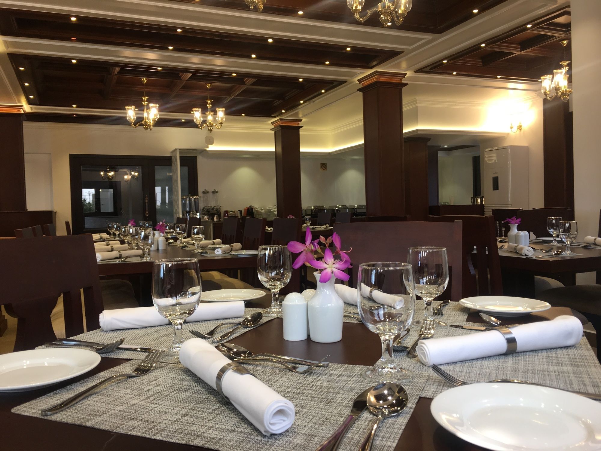 Nihara Resort And Spa Kochi Buitenkant foto