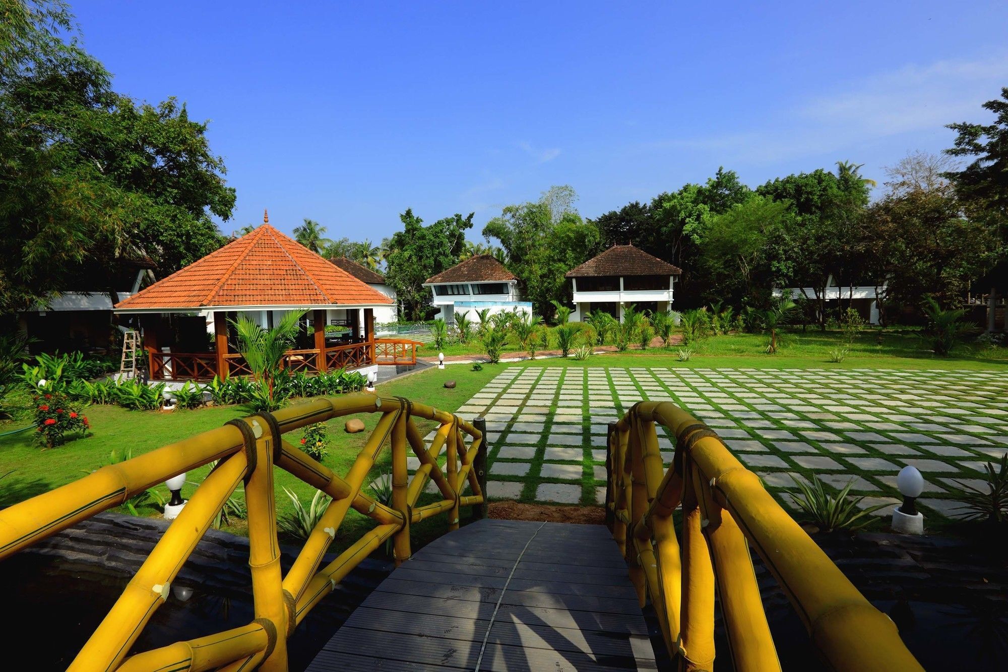 Nihara Resort And Spa Kochi Buitenkant foto